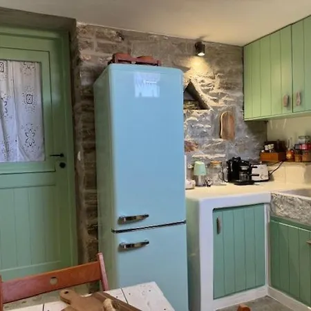 Aegean Living Stone House Semesterbostad Agios Romanos