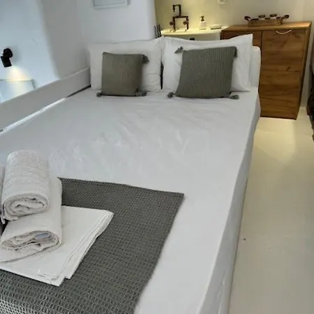 Aegean Living Stone House Agios Romanos