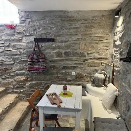 Aegean Living Stone House *