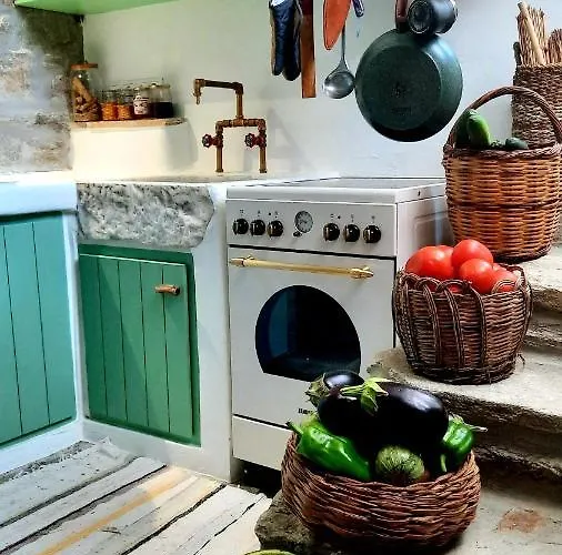 Aegean Living Stone House *