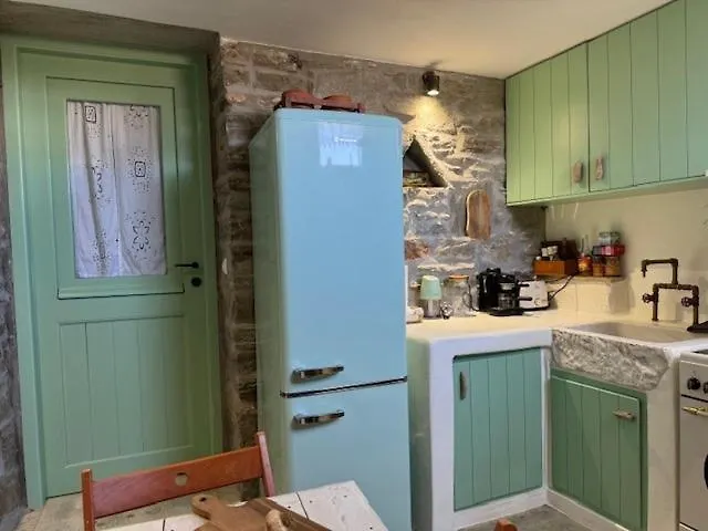 Aegean Living Stone House Prázdninový dům Agios Romanos